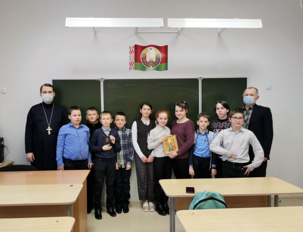 Священники провели встречи со школьниками Гродненского района