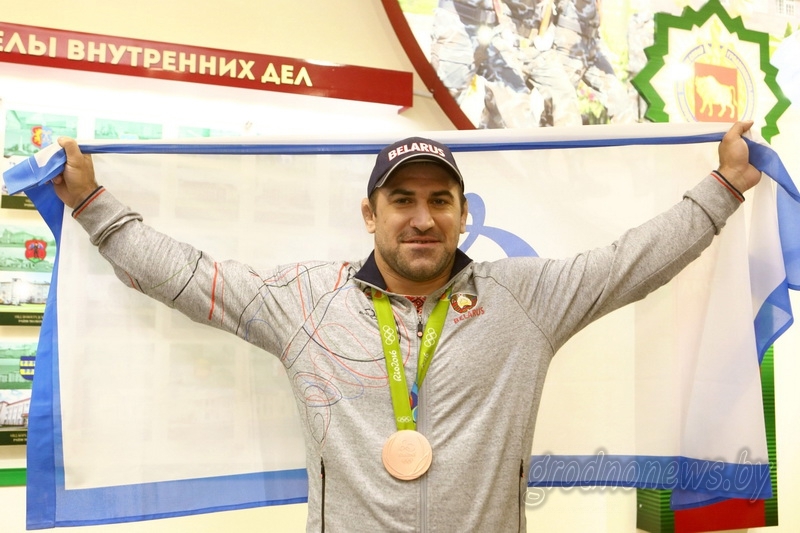 Бронзового призера Олимпийских игр Ибрагима Саидова чествовали в УВД Гродненского облисполкома