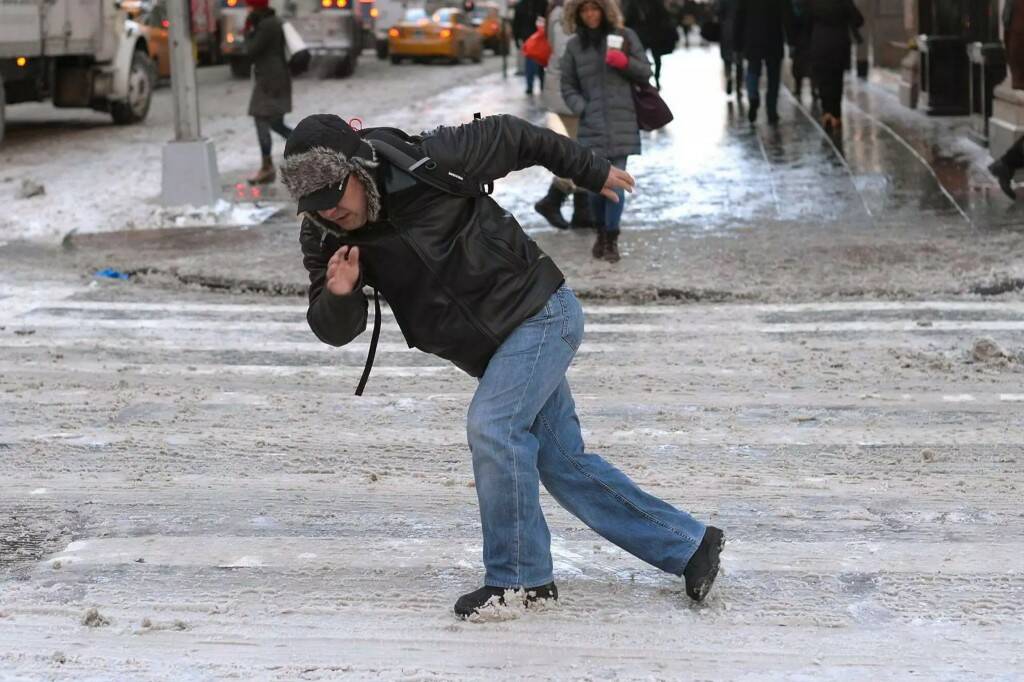 Гололёд ожидается в Гродно 9 декабря