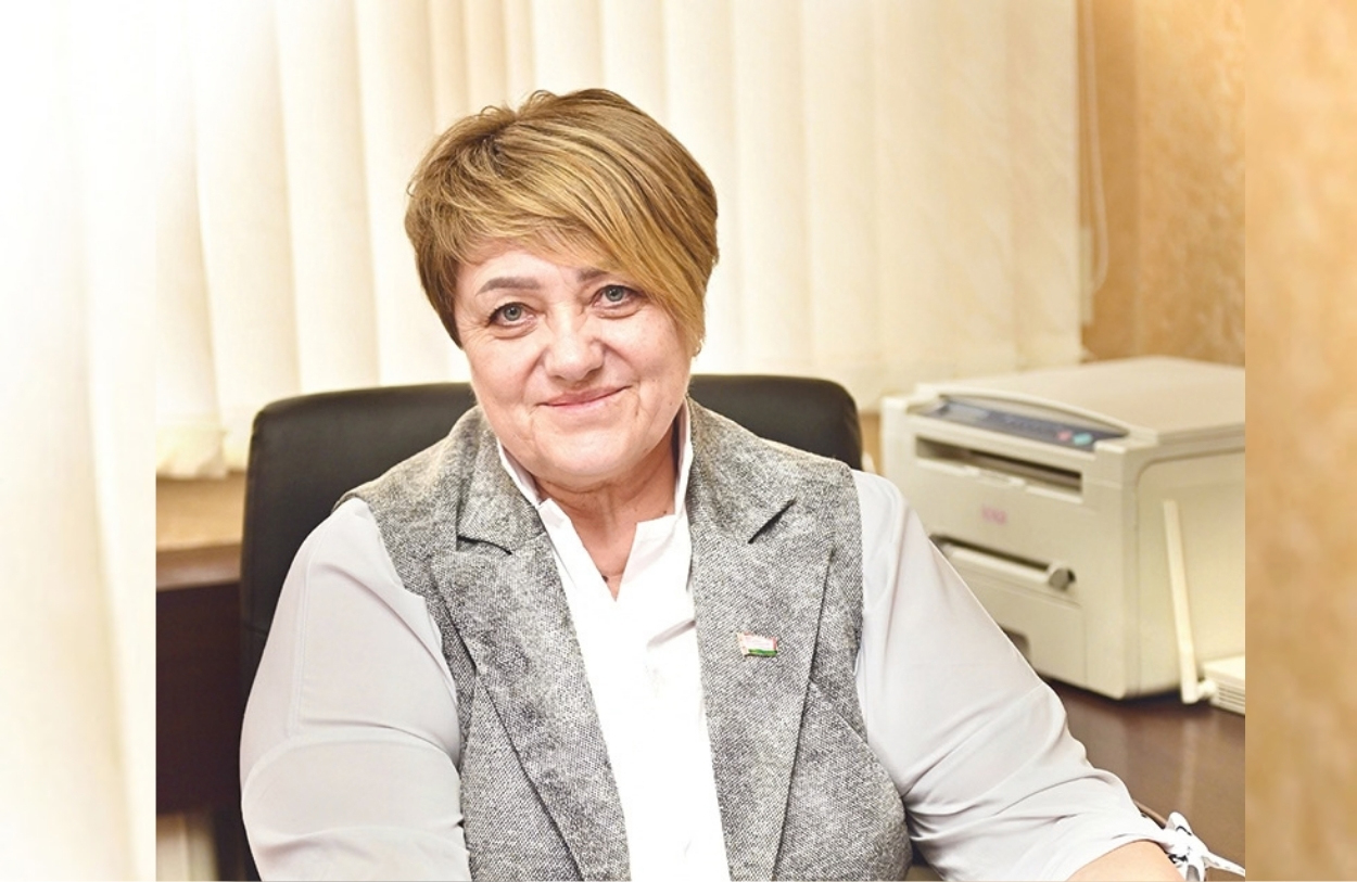 Елена Иванчикова празднует свой юбилей Елена Иванчикова празднует свой юбилей