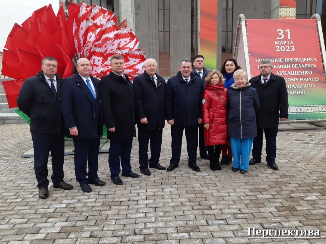 Фотофакт: делегация Гродненского района прибыла ко Дворцу Республики