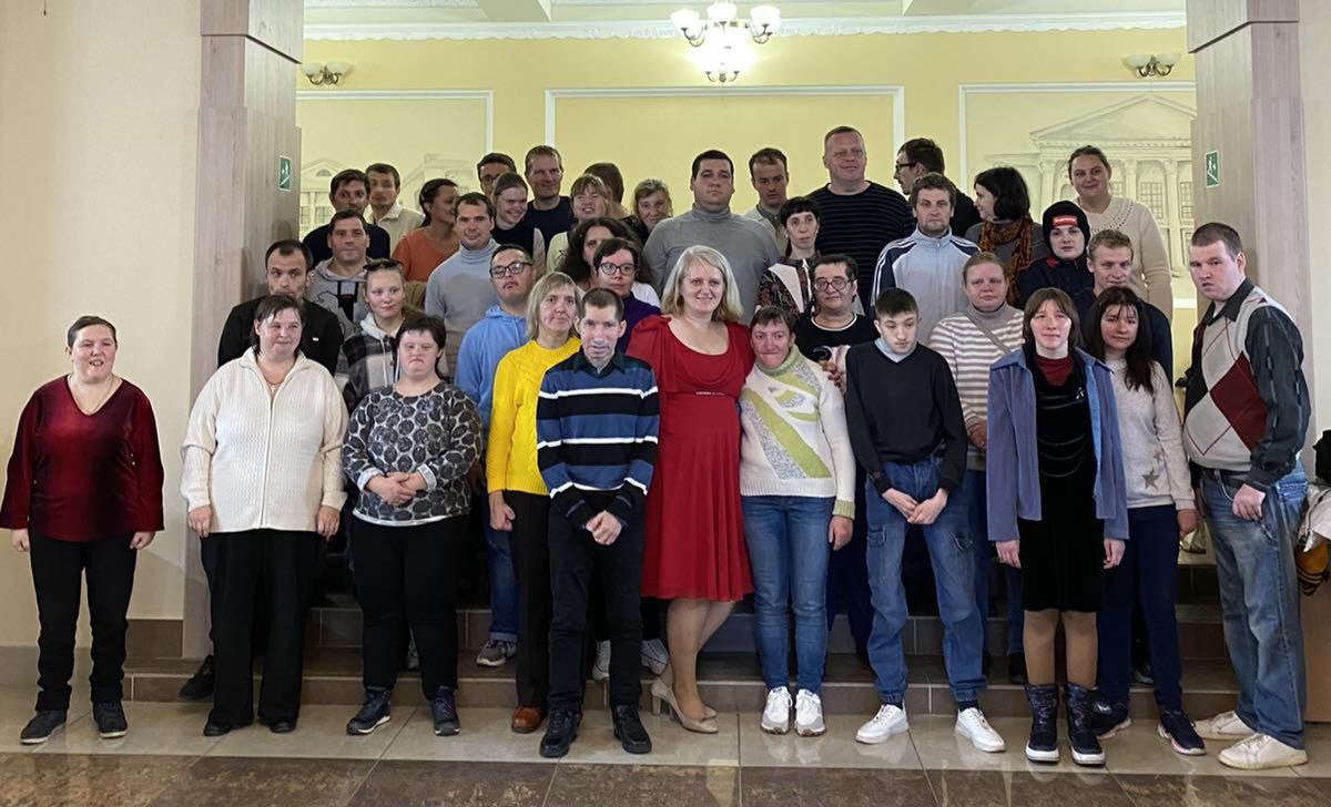 В Скидельском городском доме культуры состоялась танцевально-развлекательная программа "Осенний кураж"