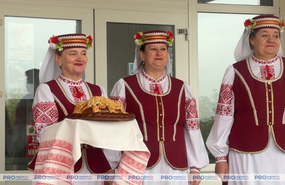 ВИДЕОФАКТ: Кореличи радушно встречают делегацию из Гродненского района