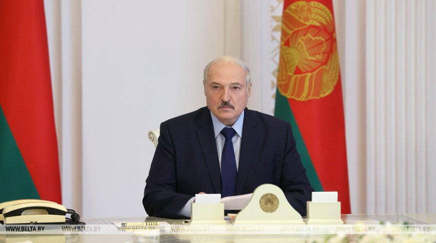 Александр Лукашенко о призывах к забастовкам на предприятиях: если остановимся, никогда не раскрутим свое производство