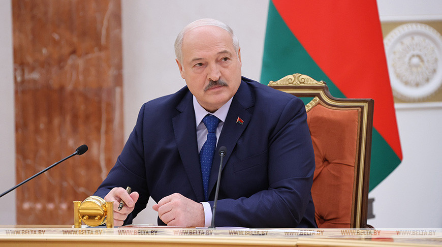 Ядерный вопрос, прогноз по Украине и планы "Вагнера". Главное из встречи Лукашенко с журналистами