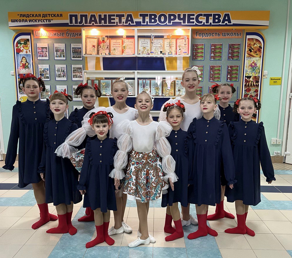 «ЛьВенок» одарил наградами юных квасовских танцоров