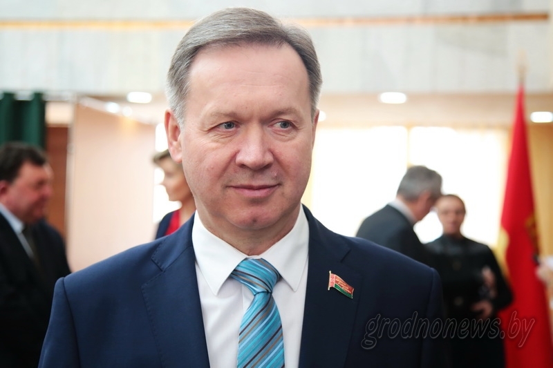 Председателем обновленного областного Совета депутатов избран Игорь Жук