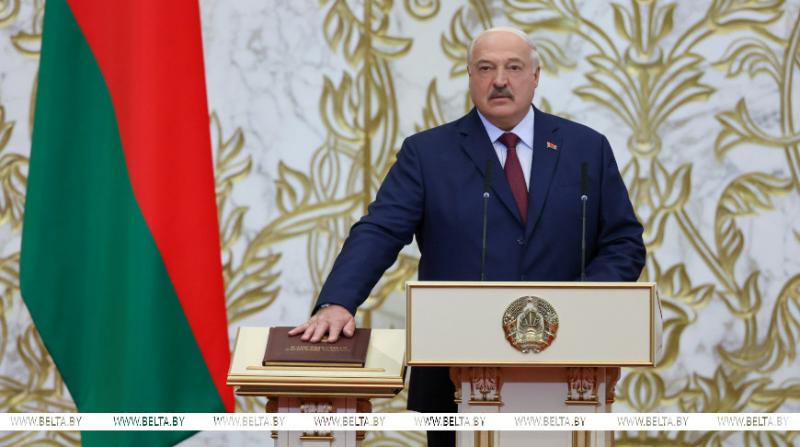 Инаугурация, признание в счастье, важные кадры, ржавый станок и контроль без "хотелок". Итоги недели Президента