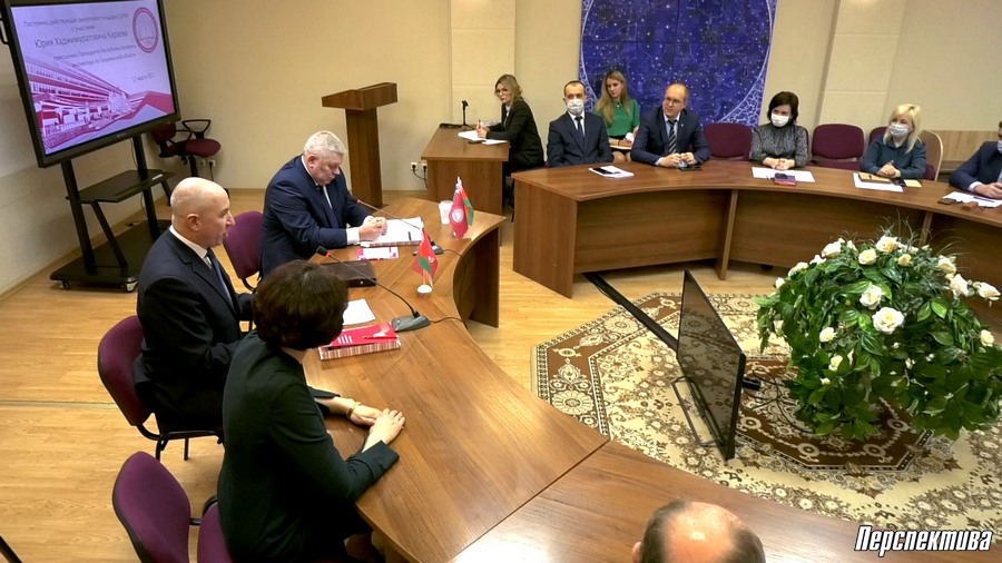 Помощник Президента - инспектор по Гродненской области Юрий Караев встретился с сотрудниками Гродненского государственного медицинского университета