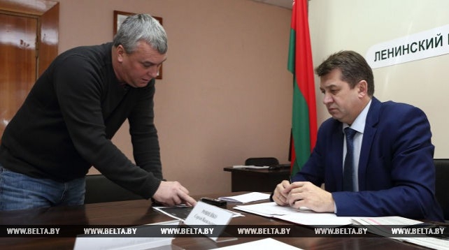 Помощник Президента РБ – главный инспектор по Гродненской области Сергей Ровнейко провел прием граждан с участием подведомственных структур
