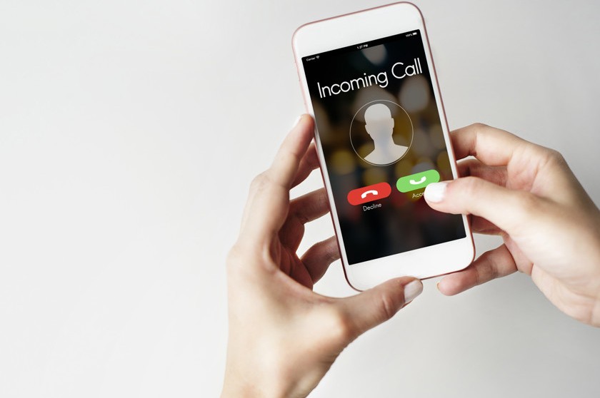 Почему нельзя отвечать на звонок с неизвестного номера?