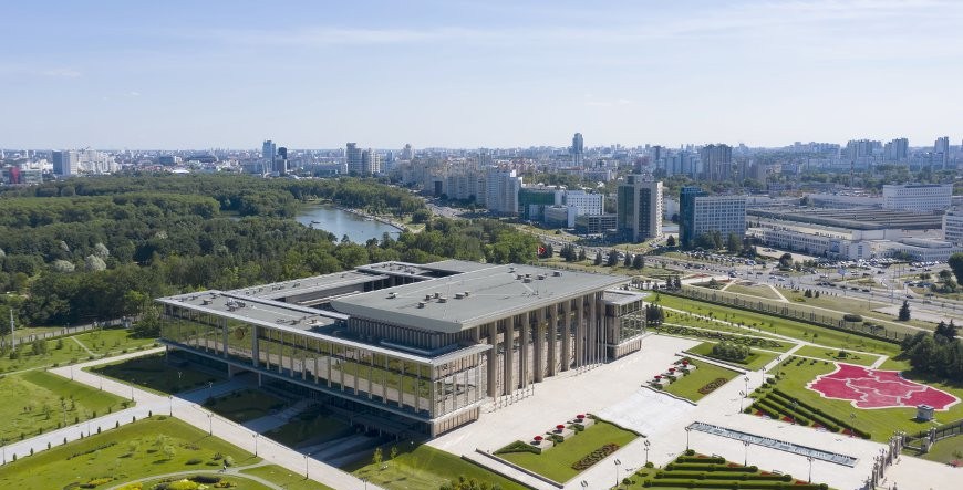 Александр Лукашенко поздравил Игоря Бокия с золотой медалью Паралимпийских игр