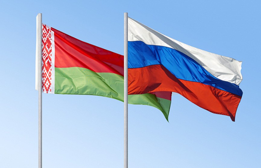 Россия планирует предоставить Беларуси кредит в $1,5 млрд - Путин