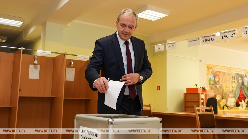 Сергеенко: сегодня белорусы должны сплотиться перед лицом вызовов и угроз в мире и вокруг страны