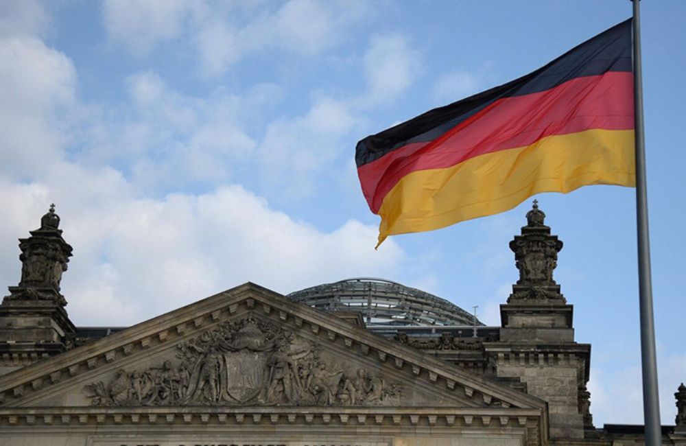 Германия намерена выделить 10 млрд евро на модернизацию гражданской обороны Германия намерена выделить 10 млрд евро на модернизацию гражданской обороны