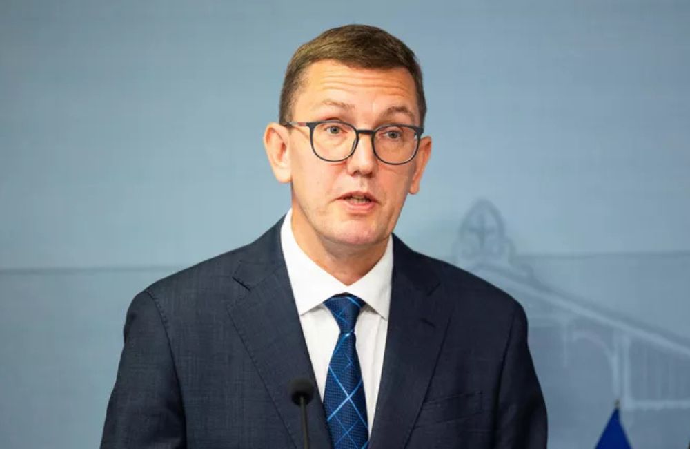 Премьер Эстонии заявил, что основная доля госрасходов идет на оборону