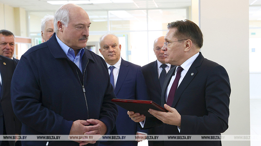 Президент Беларуси Александр Лукашенко посетил с рабочей поездкой Островецкий район Гродненской области