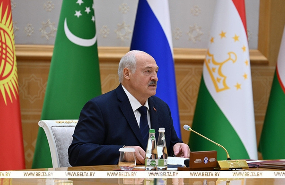 Александр Лукашенко призвал к серьезным шагам в СНГ по укреплению единства, прежде всего в экономике