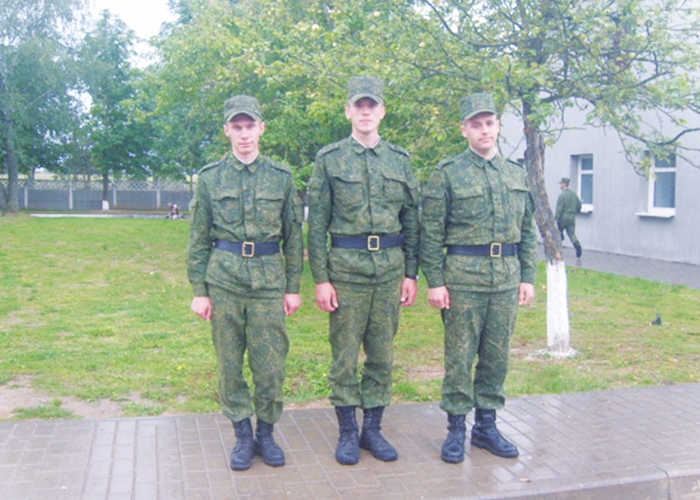 Лейтенантов прибыло