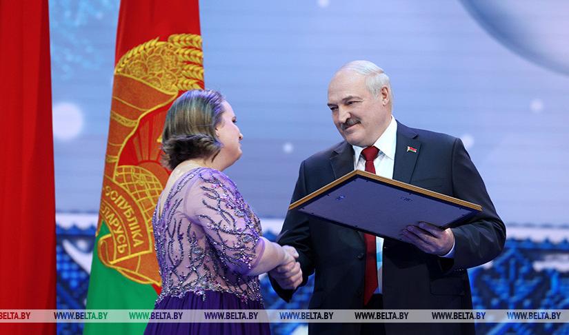 Александр Лукашенко на вручении премии "За духовное возрождение" рассказал о душе белорусов и истинном патриотизме
