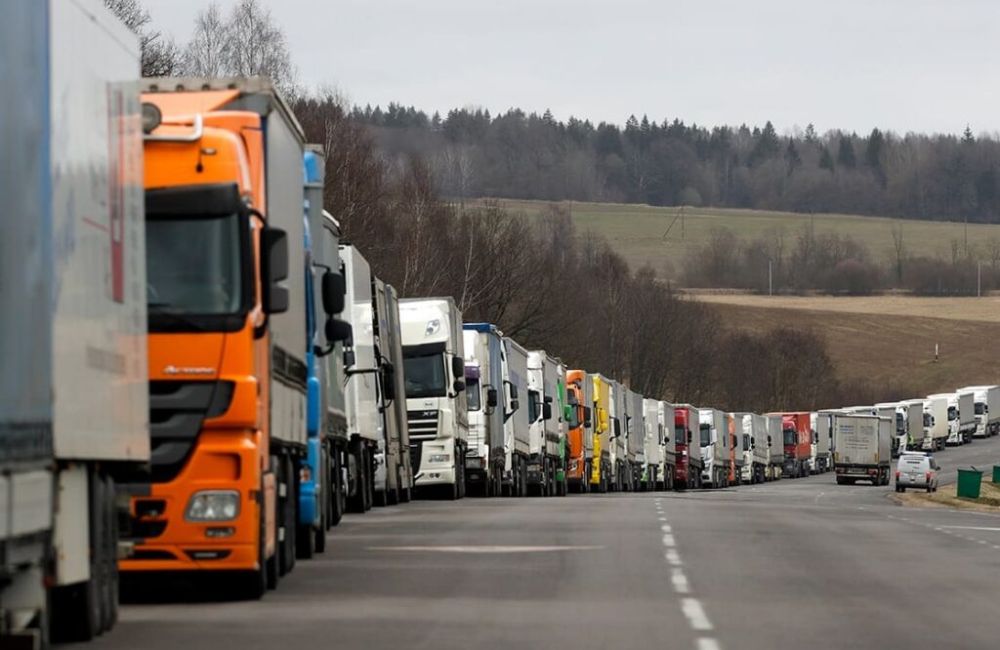 ГПК: за сутки в Польшу и Литву проследовало всего 20% грузовых авто от нормы ГПК: за сутки в Польшу и Литву проследовало всего 20% грузовых авто от нормы