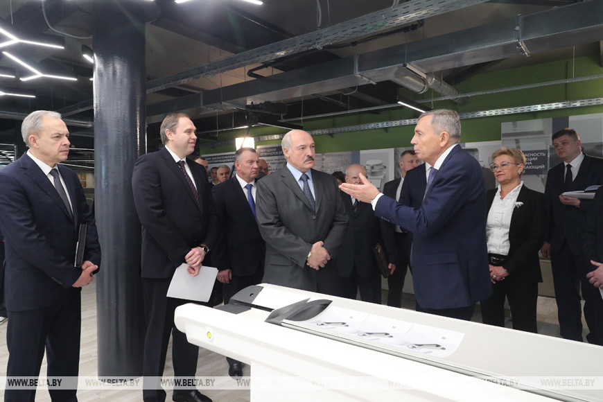 Лукашенко посещает сегодня предприятие "Адани", выпускающее медтехнику и системы безопасности