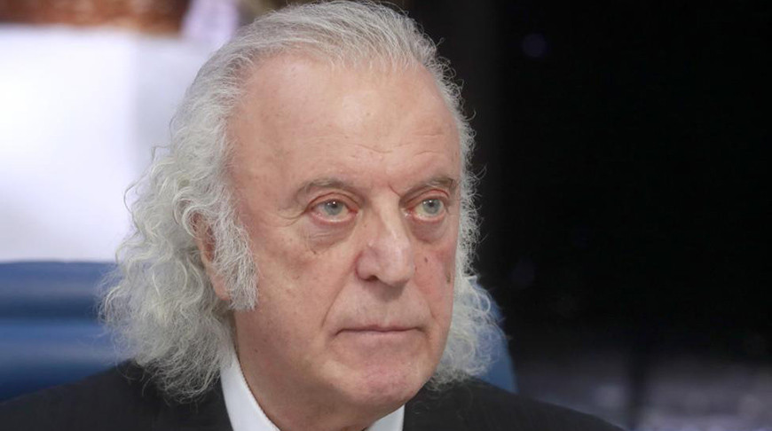 Лукашенко поздравил народного артиста России Илью Резника с 85-летием
