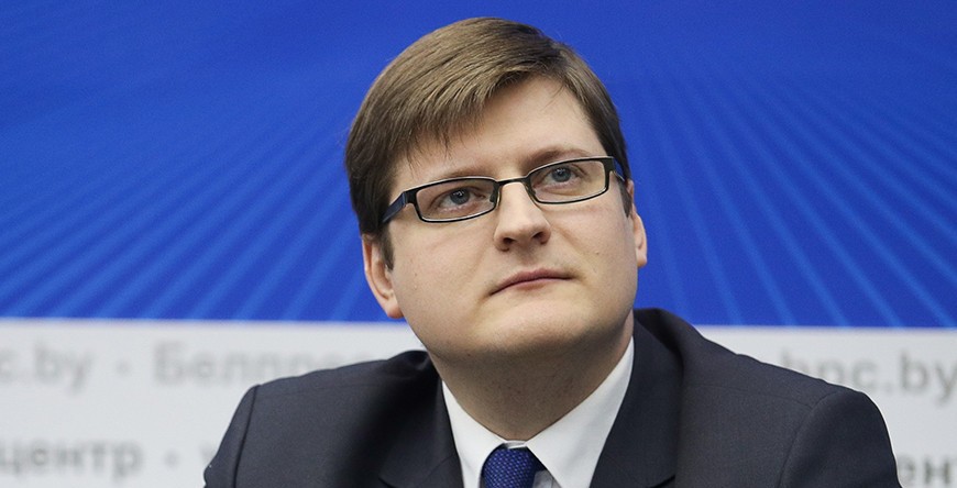 Петр Петровский: «День народного единства нужно подкреплять глубокой идеологической работой и вовлечением людей в принятие важных для страны решений»