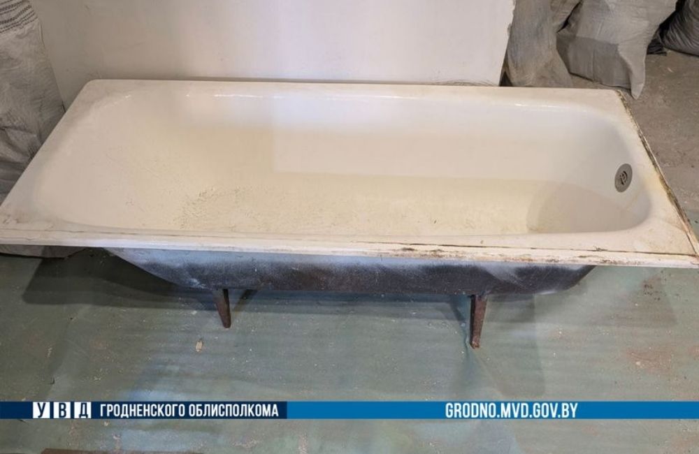 В Гродно сосед украл у пенсионерки чугунную ванну и сдал на металл