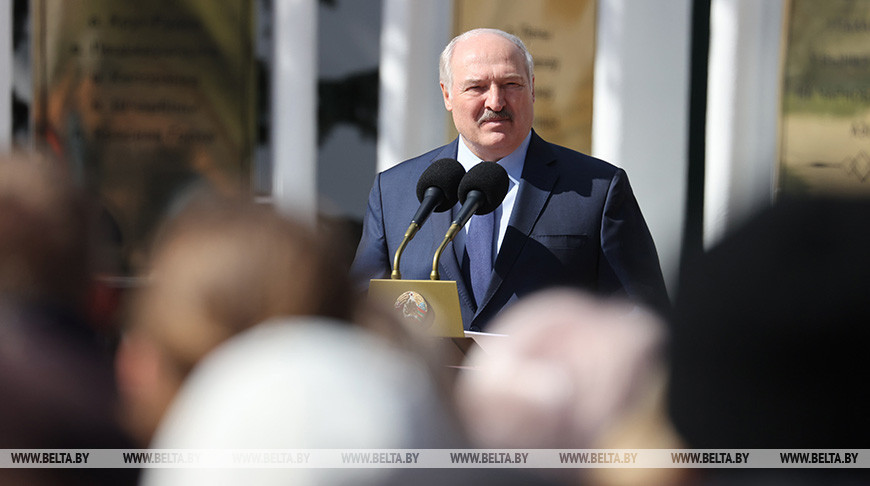 "Это было самое тяжелое решение". В чем Лукашенко признался жителям чернобыльских районов