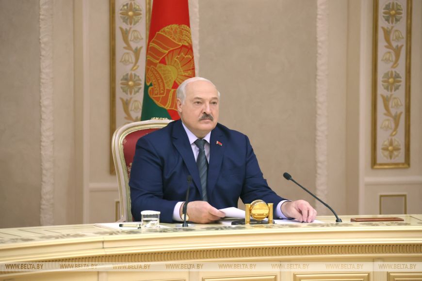 "Главная цель - идти вперед вместе". Лукашенко очертил перспективы сотрудничества с Ленинградской областью