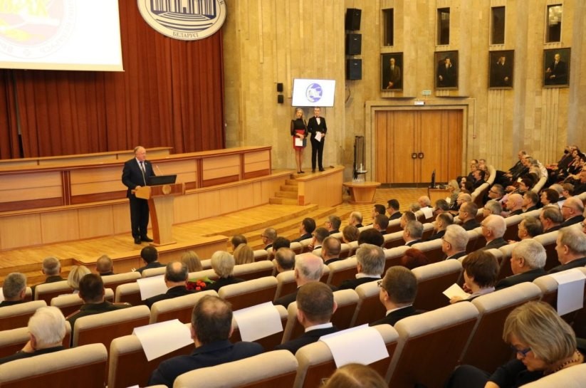 Член Президиума Совета Республики Виктор Лискович принял участие в торжественном мероприятии, посвященном 30-летию со дня основания Высшей аттестационной комиссии