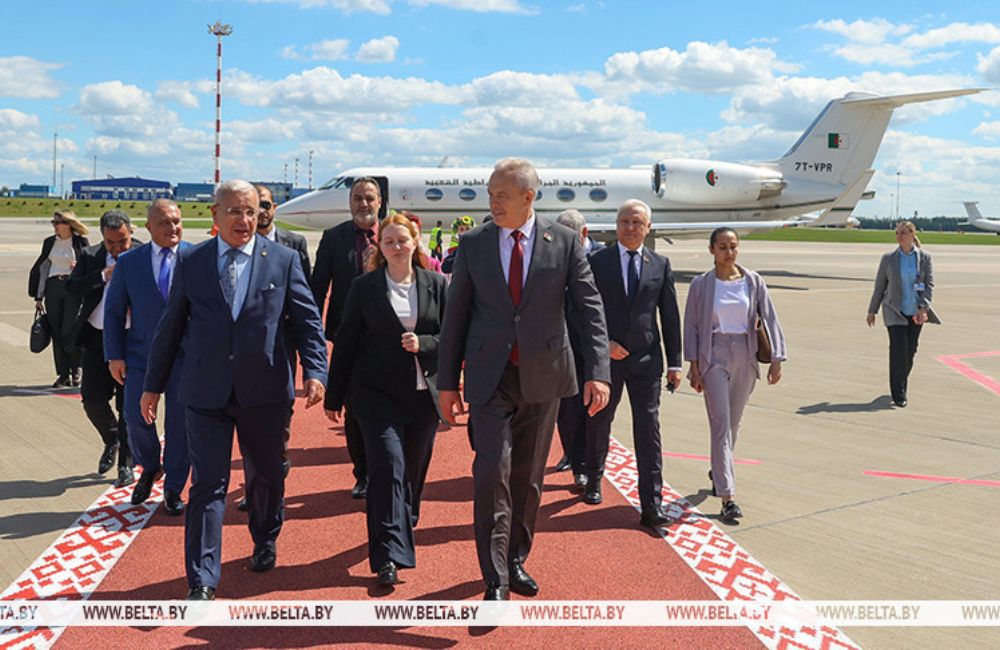 Парламентская делегация Алжира впервые прибыла с визитом в Беларусь