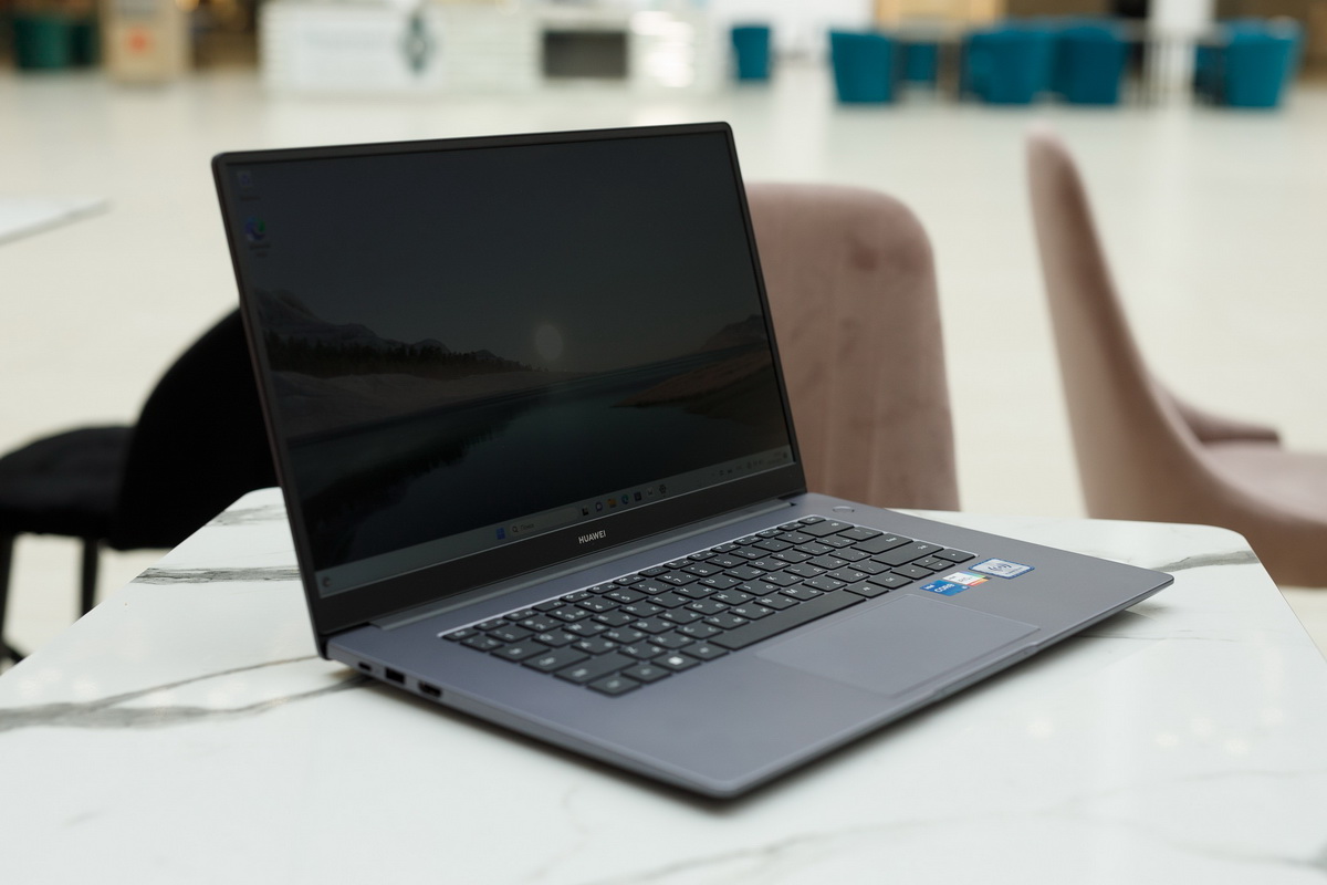 Нашли в Гродно мощный и стильный ноутбук Huawei MateBook D15. Он и вправду так хорош?