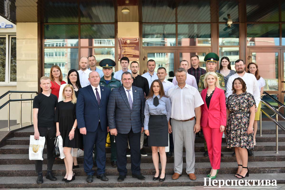 Руководство Гродненского района организовало встречу с молодежью