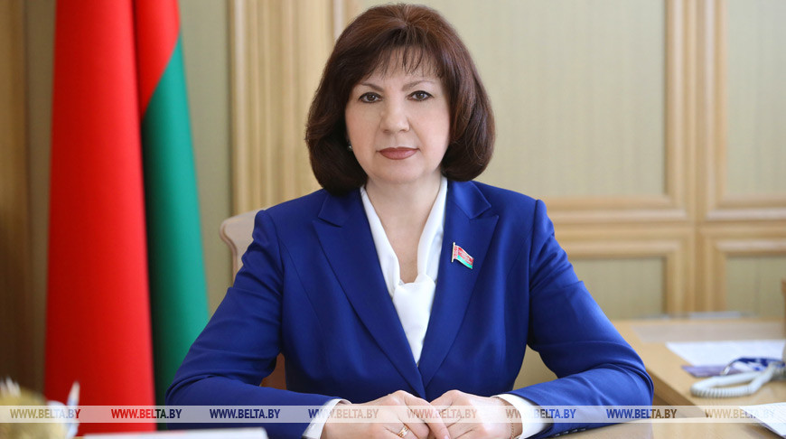 Наталья Кочанова провела рабочее совещание о мерах против COVID-19 в учреждениях образования