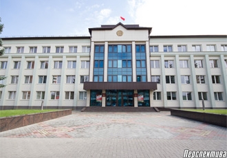На контроле у председателя обсуждали вопросы переписи населения в Гродненском районе, благоустройство дачных участков, электрификацию населенных пунктов и многое другое