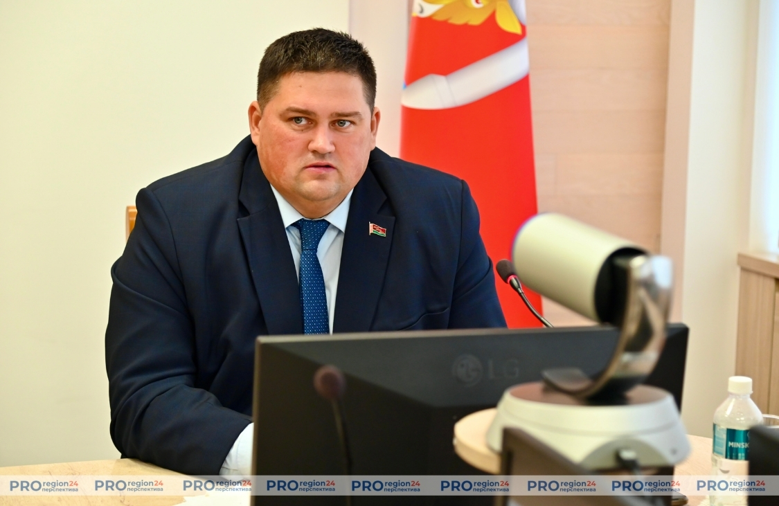 На планерке говорили про оборону и подготовку к зиме На планерке говорили про оборону и подготовку к зиме