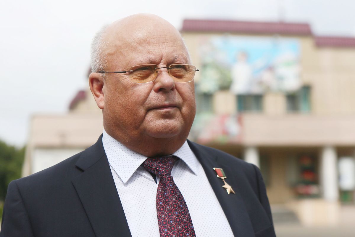 Председателю СПК «Прогресс-Вертелишки» Василию Ревяко исполнилось 75 лет