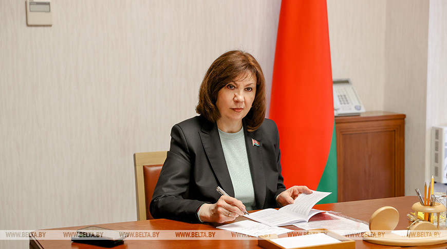 Наталья Кочанова: люди нацелены на конструктивную работу по обсуждению Основного закона страны