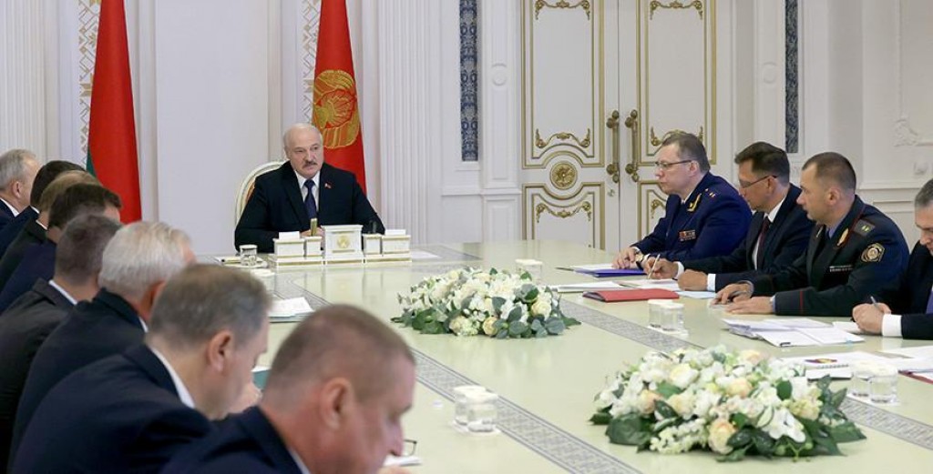 Александр Лукашенко: рост мировых цен на продовольствие должен стать дополнительной возможностью для экономики