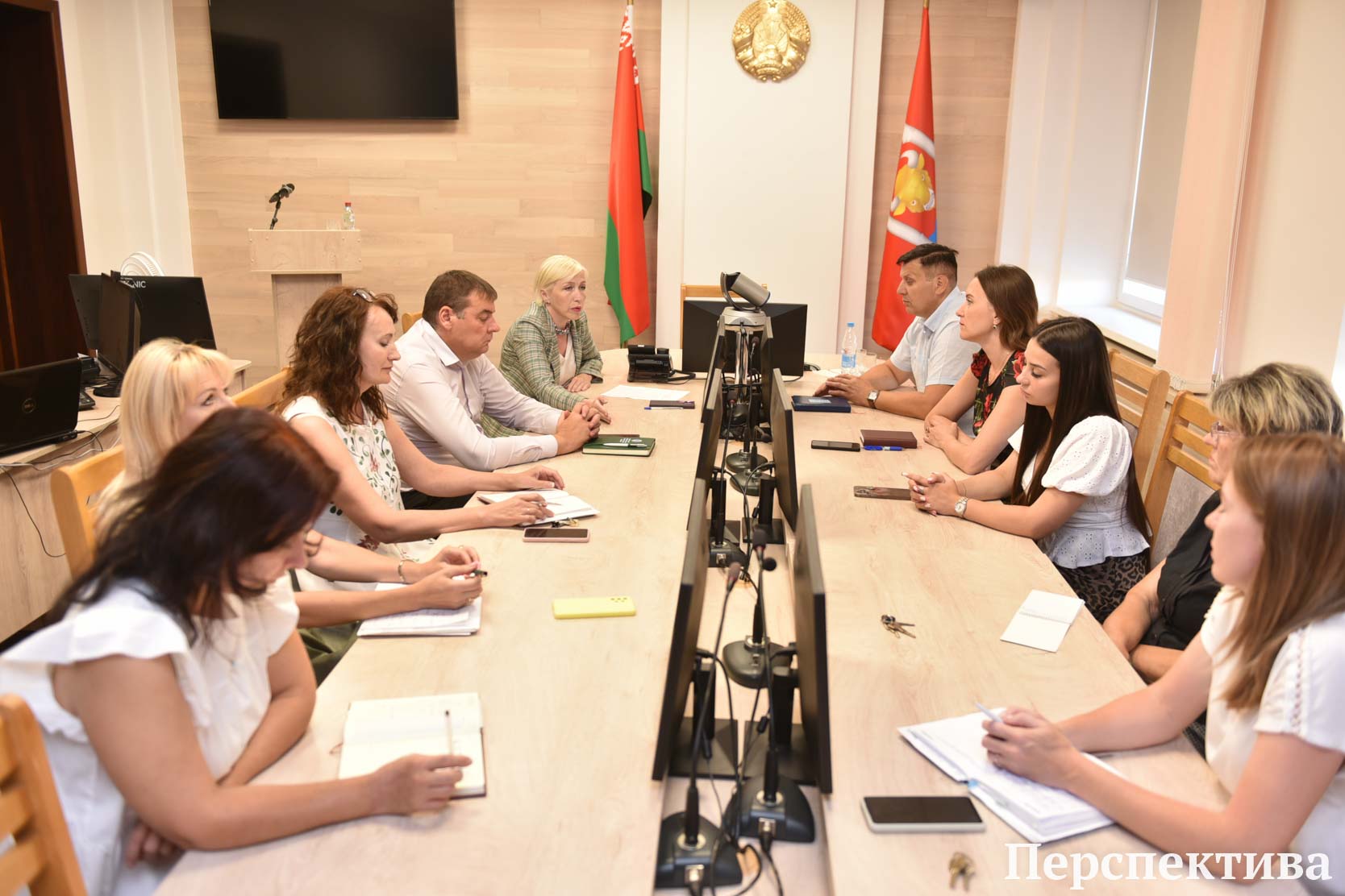 Политики и профсоюз об Институте Президентства