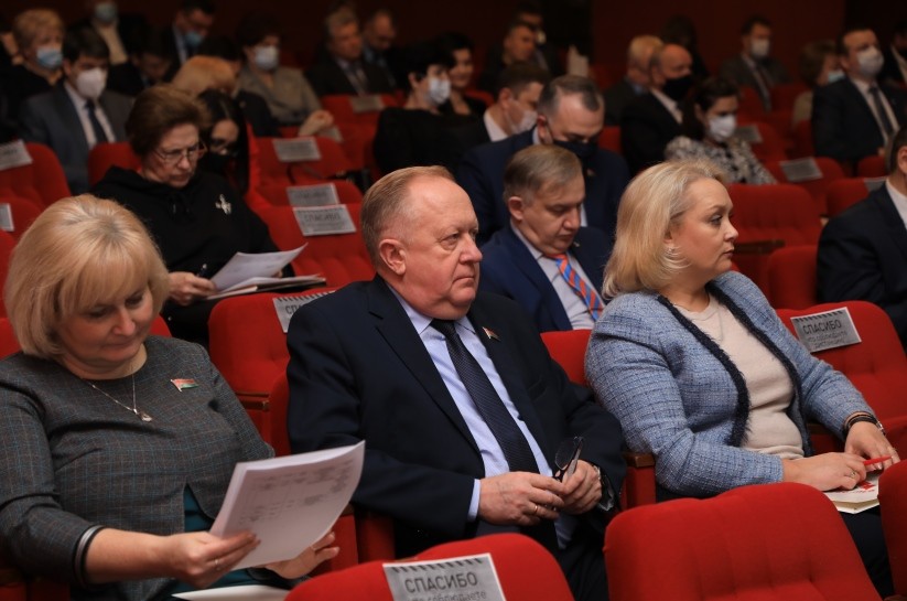 Член Президиума Совета Республики Виктор Лискович принял участие в заседании Республиканского совета РОО «Белая Русь»