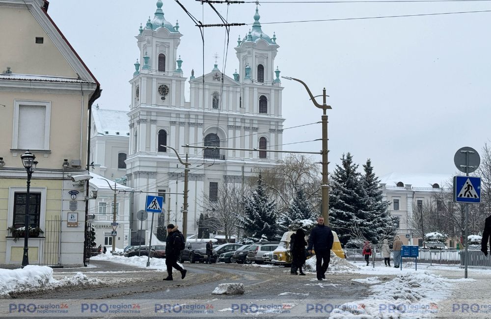 ФОТОФАКТ: Заснеженный Гродно: снеговики, дворики и храмы