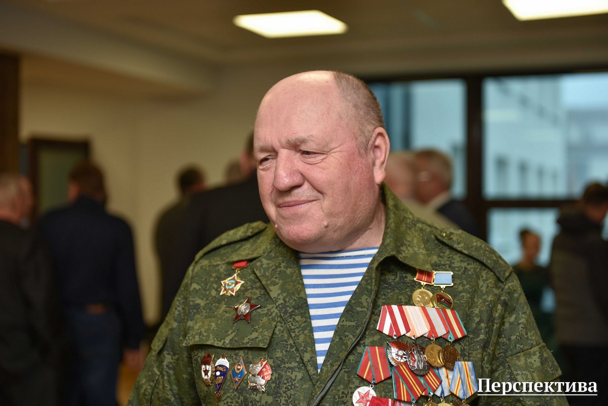 Житель агрогородка Поречье Александр Гончаров два года воевал в Афганистане, и его воспоминаний хватит на целую книгу