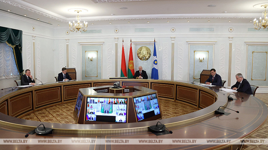 Александр Лукашенко принимает участие в онлайн-саммите СНГ