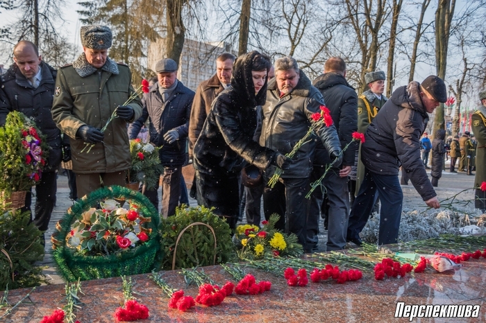 ФОТОФАКТ: В Гродно возложили цветы и венки к Вечному огню