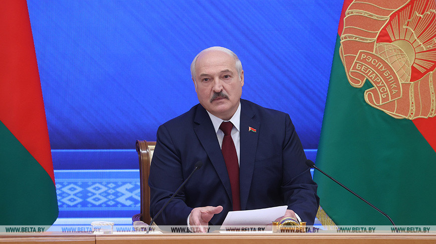 Президент Беларуси Александр Лукашенко ответил на обвинения в нелегитимности последних президентских выборов