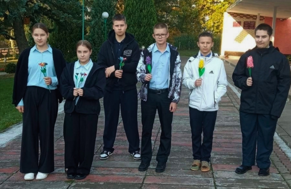 Учащиеся Новоселковской базовой школы присоединились к акции «Марафон добрых дел»