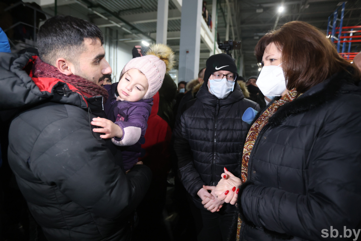 Наталья Кочанова о беженцах: мы продолжим делать все, чтобы облегчить их положение